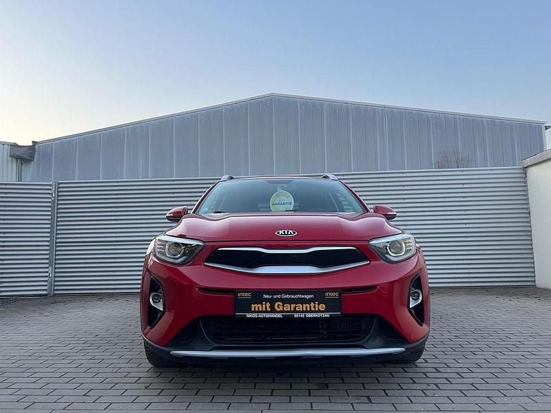 Gebraucht Kia Stonic Vision 120 PS (88 kW) 2018 Rot SUV