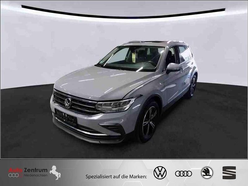 Moonstone gray Gebraucht 2022 VW Tiguan Life SUV | 24.970 € (Fairer Preis) - Bild 1/3