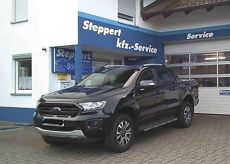 Gebraucht Ford Ranger Wildtrack 213 PS (156 kW) 2020 Iridiumschwarzmetallic Pickup