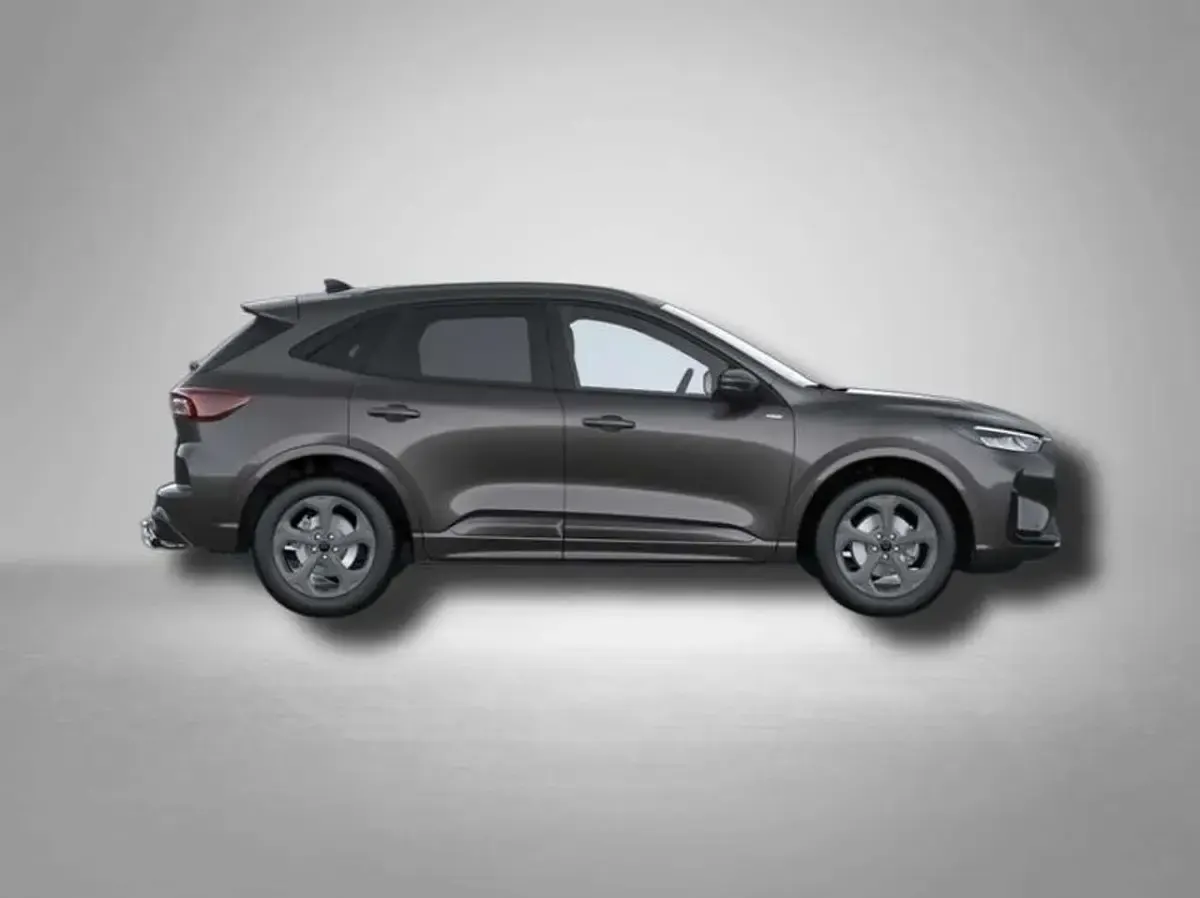 Neu Ford Kuga ST-Line 185 PS (136 kW) 2026 Bursting green SUV