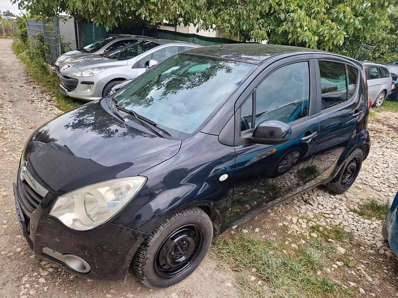 Schwarz Gebraucht 2009 Opel Agila Limousine | 800 € (Superpreis) - Bild 1/4