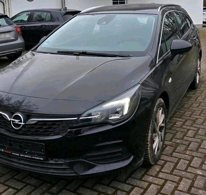 Gebraucht Opel Astra Elegance 122 PS (89 kW) 2022 Schwarz Kombi