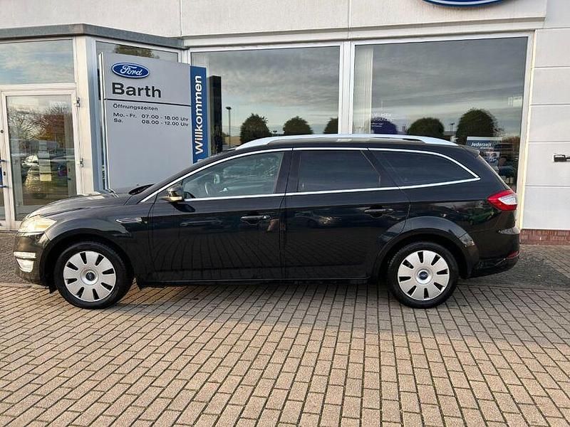 Gebraucht Ford Mondeo Titanium 160 PS (117 kW) 2012 Schwarz Limousine
