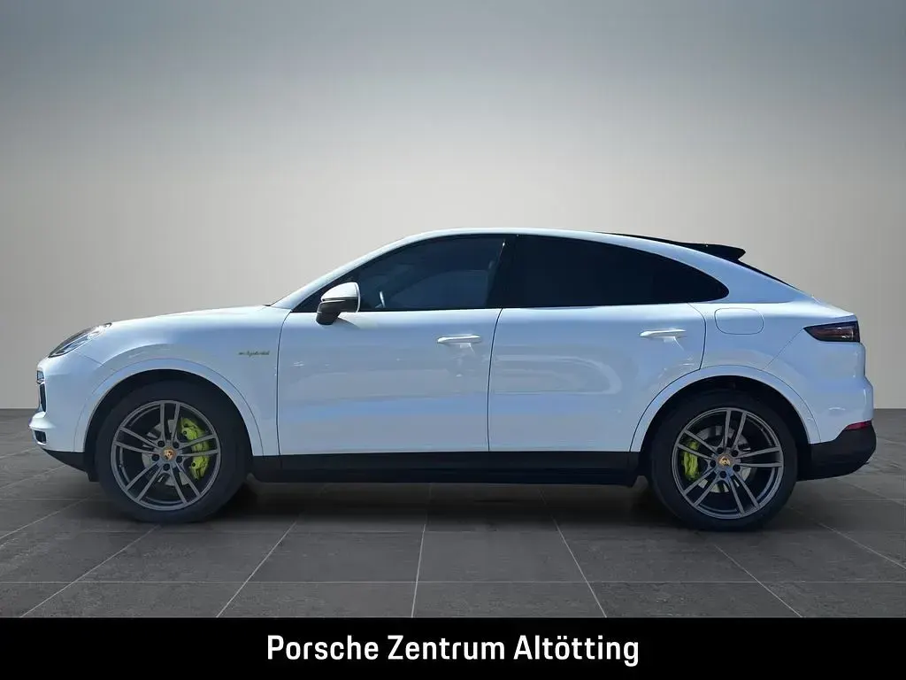 Gebraucht Porsche Cayenne E-Hybrid Coupe 462 PS (339 kW) 2021 Weiß SUV