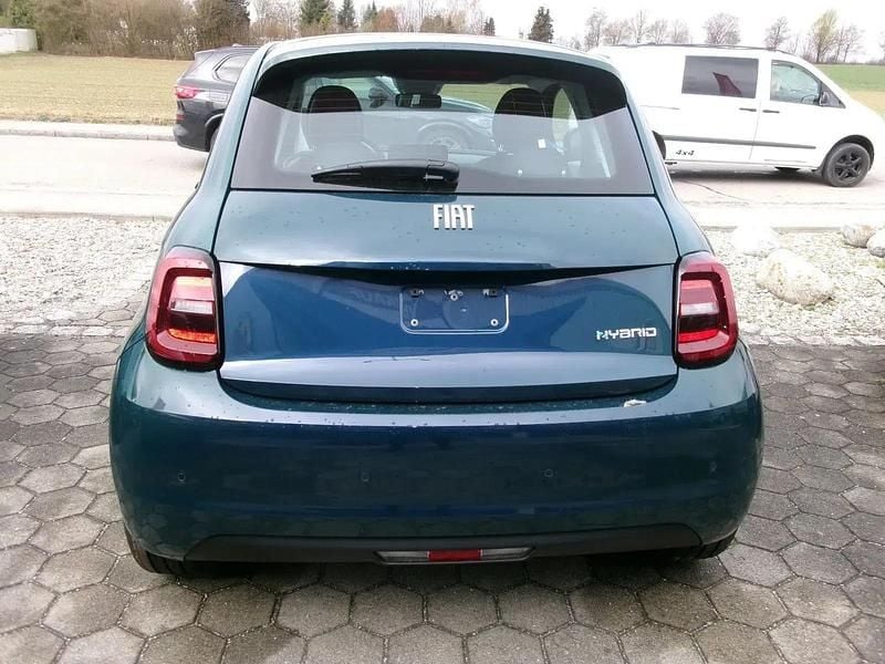 Neu Fiat 500 65 PS (47 kW) 2025 Grün Kleinwagen