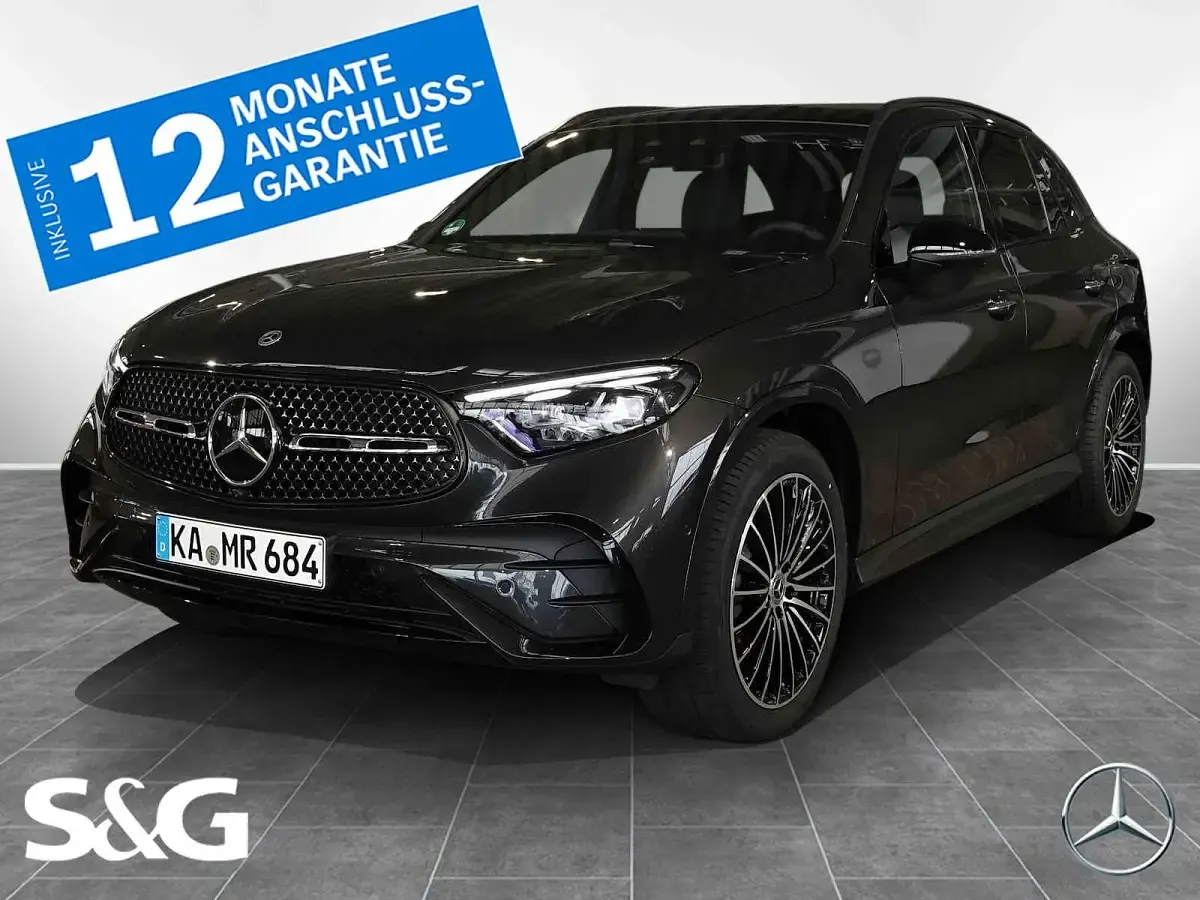 Gebraucht Mercedes GLC300 AMG 269 PS (197 kW) 2026 SUV