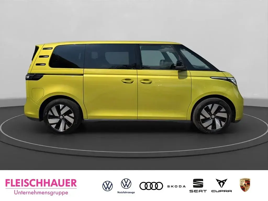 Używany VW ID. Buzz Pro 150 kW (204 KM) 2023 Żółty Minivan