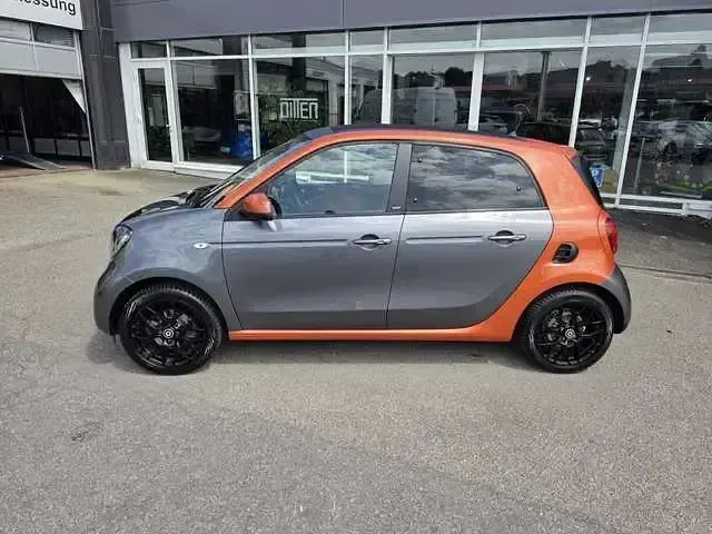 Gebraucht Smart ForFour Edition #1 90 PS (66 kW) 2016 Lavaorange bodypanel grau (metallic) Kleinwagen