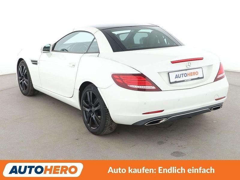 Gebraucht Mercedes SLC200 184 PS (135 kW) 2016 Polarweiss