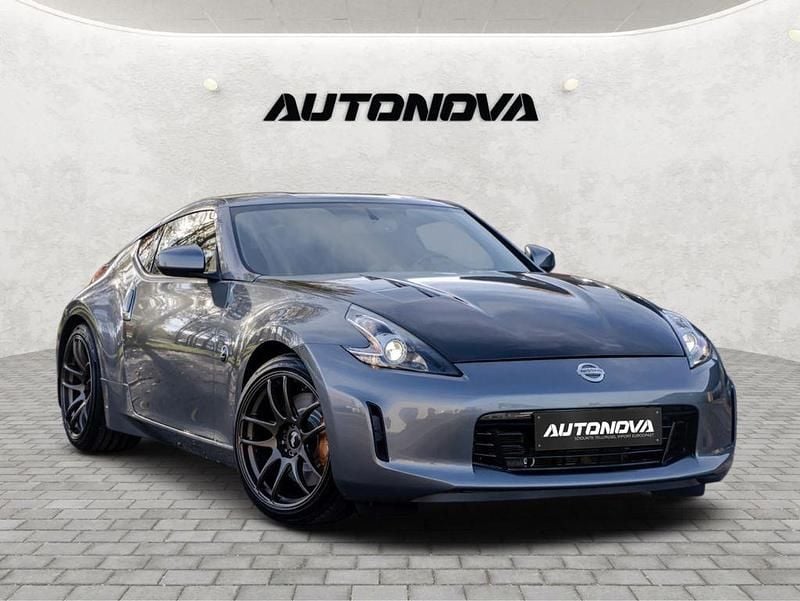 Grau Gebraucht 2019 Nissan 370Z Coupé | 36.999 € - Bild 1/4