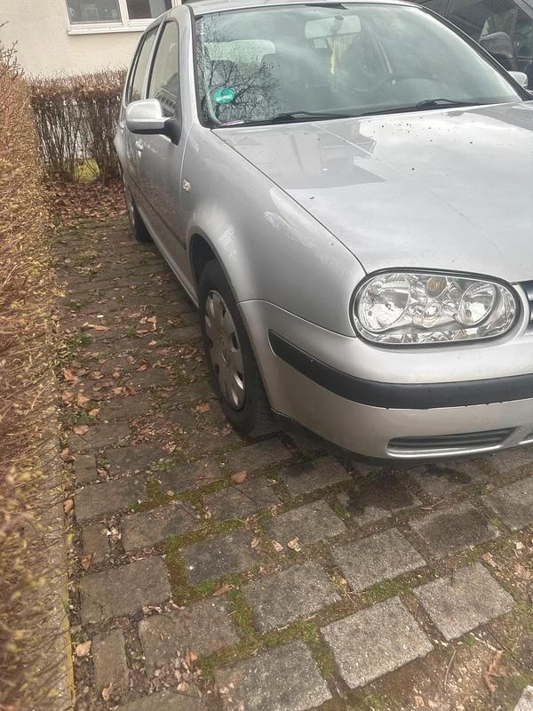 Gebraucht VW Golf IV 75 PS (55 kW) 2002 Silber Kleinwagen