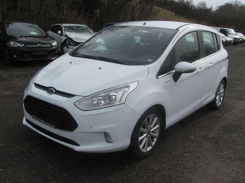 Weiß Gebraucht 2017 Ford B-MAX Titanium Van / Kleinbus | 3.990 € (Guter Preis) - Bild 1/4