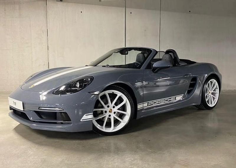 Gebraucht Porsche 718 Boxster Edition 300 PS (220 kW) 2024 Grau Cabrio
