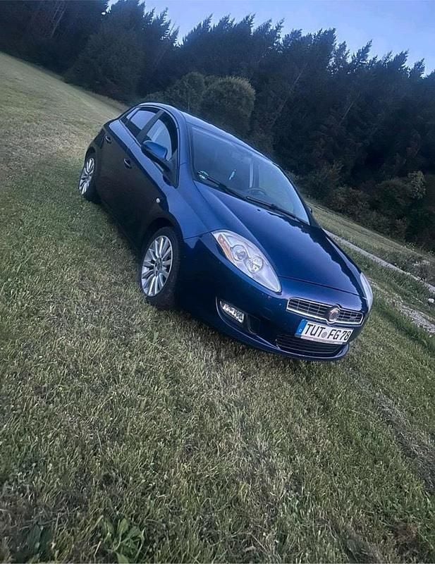 Gebraucht Fiat Bravo 120 PS (88 kW) 2007 Blau Kleinwagen