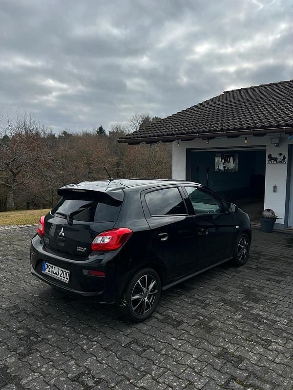 Gebraucht Mitsubishi Space Star Edition 80 PS (58 kW) 2018 Schwarz Kleinwagen