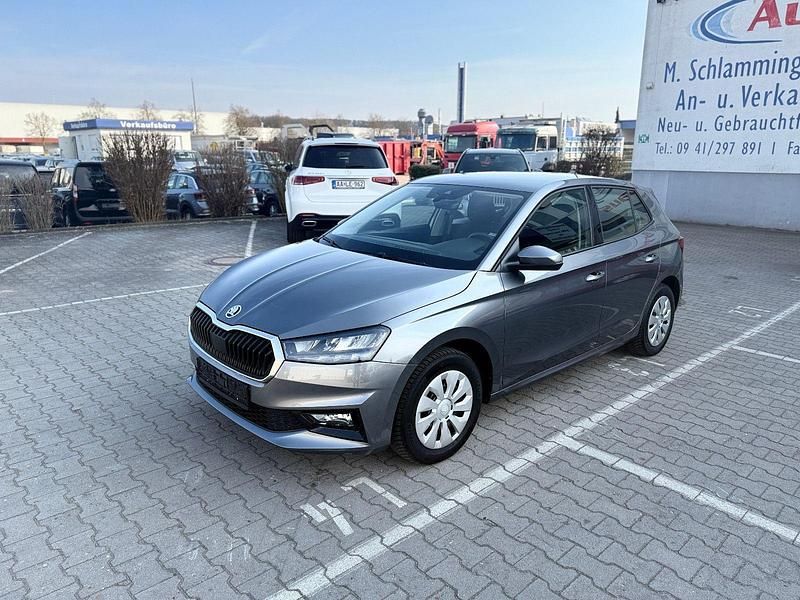 Gebraucht Skoda Fabia Selection 116 PS (85 kW) 2024 Grau Kleinwagen