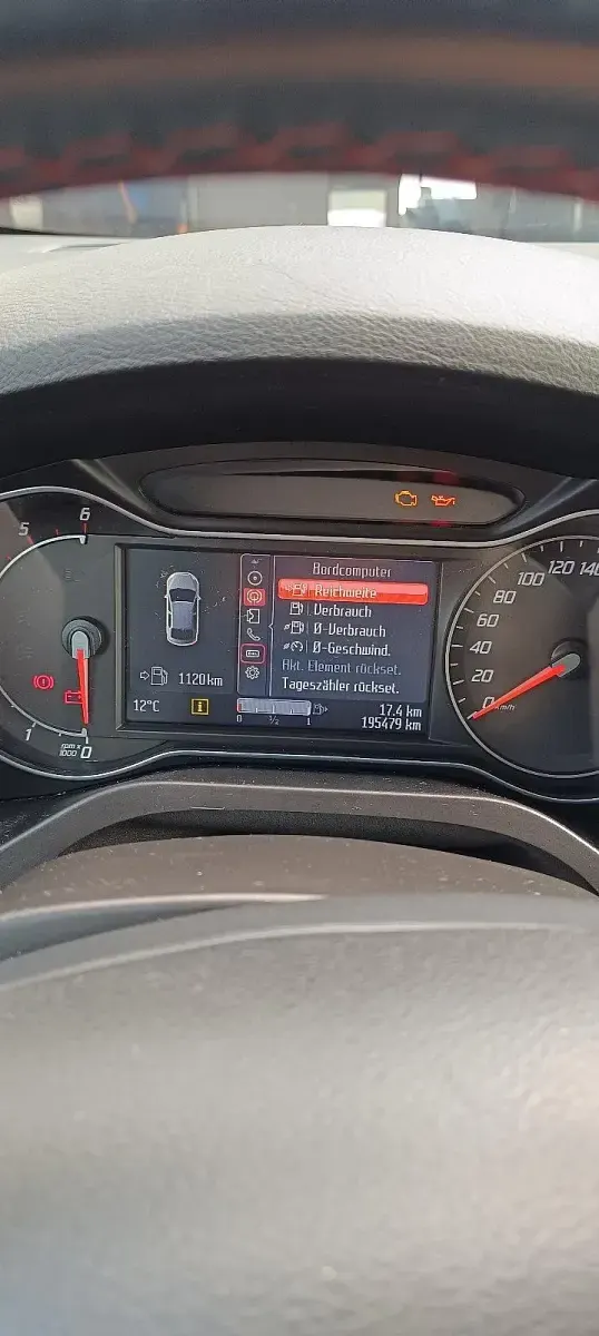 Gebraucht Ford S-MAX Sport 163 PS (119 kW) 2011 Schwarz Van / Kleinbus