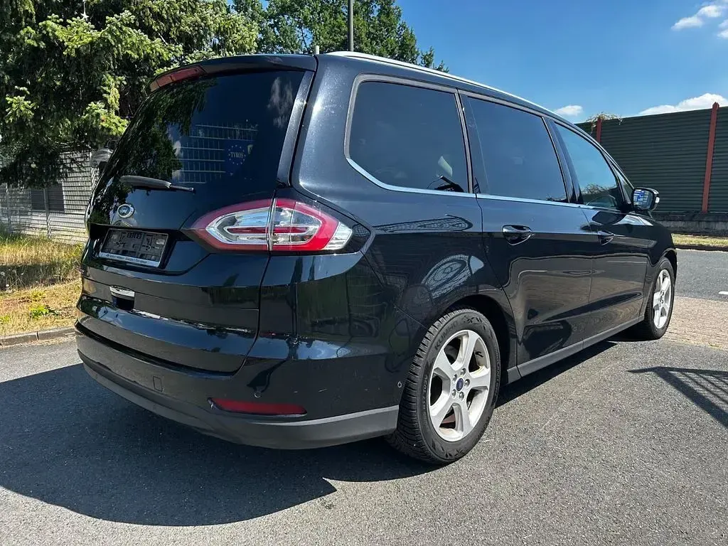 Gebraucht Ford Galaxy Titanium 211 PS (155 kW) 2015 Schwarz Van / Kleinbus