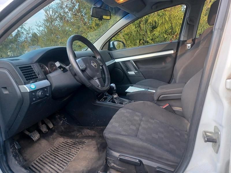 Gebraucht Opel Vectra 147 PS (108 kW) 2002 Weiß Limousine