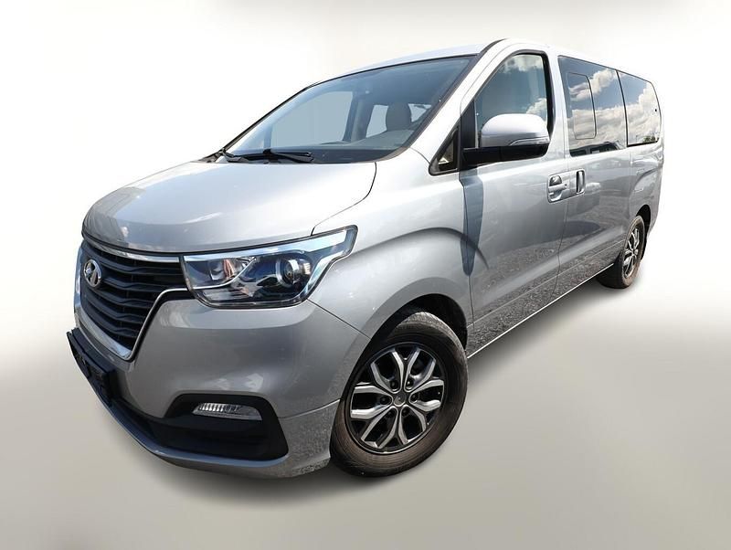 Metallic Gebraucht 2020 Hyundai H-1 Premium Van / Kleinbus | 29.660 € (Fairer Preis) - Bild 1/1
