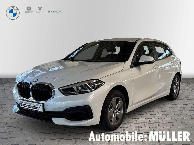 Weiss Gebraucht 2024 BMW 116 Advantage Kleinwagen | 24.290 € (Fairer Preis) - Bild 1/4