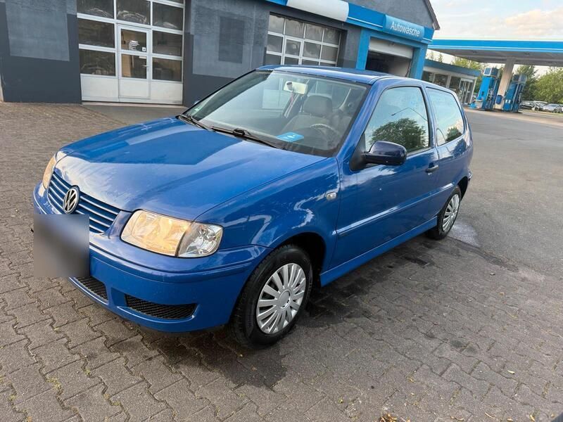Blau Gebraucht 2000 VW Polo Kleinwagen | 650 € (Guter Preis) - Bild 1/4