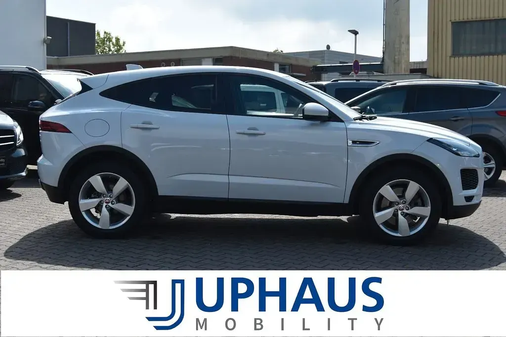 Gebraucht Jaguar E-Pace 200 PS (147 kW) 2019 Weiß (yulong white) SUV