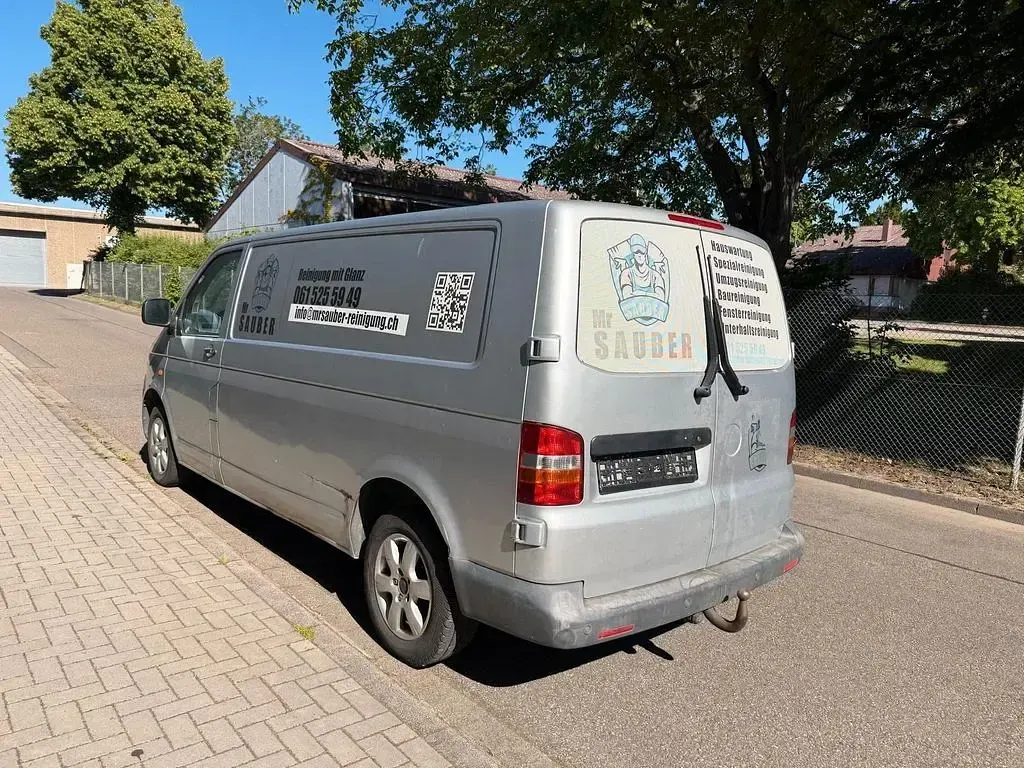 Używany VW Transporter 131 KM (96 kW) 2007 Srebrny Van
