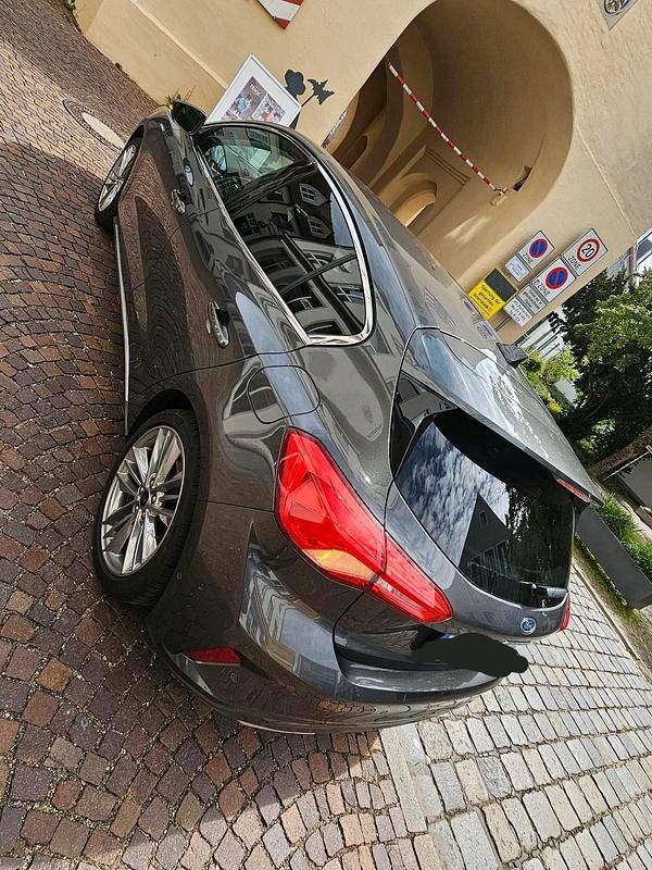 Gebraucht Ford Focus Vignale 182 PS (133 kW) 2019 Grau Limousine