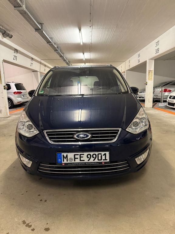 Blau Gebraucht 2013 Ford Galaxy Business Edition Van / Kleinbus | 15.500 € - Bild 1/4