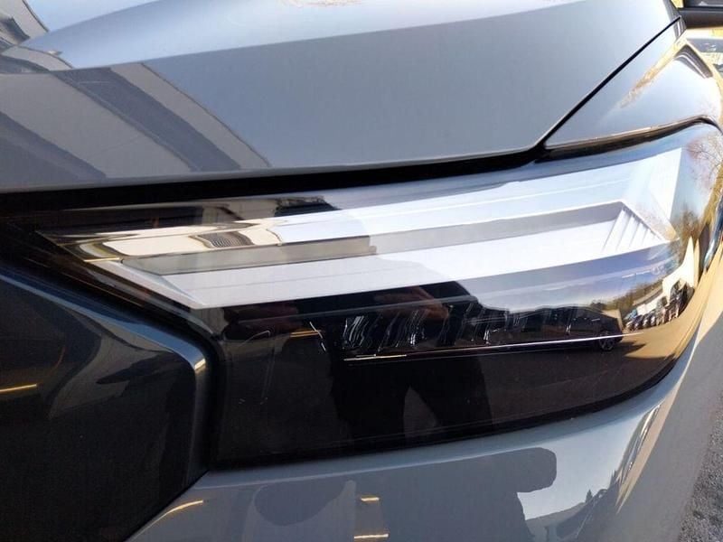 Second-hand Audi e-tron 219 kW (299 CP) 2023 Gri SUV