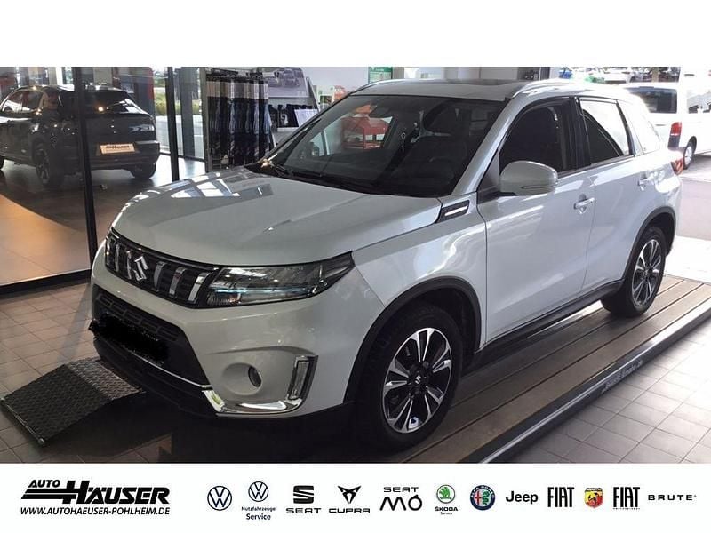 Weiss Gebraucht 2021 Suzuki Vitara Comfort SUV | 17.975 € (Guter Preis) - Bild 1/4