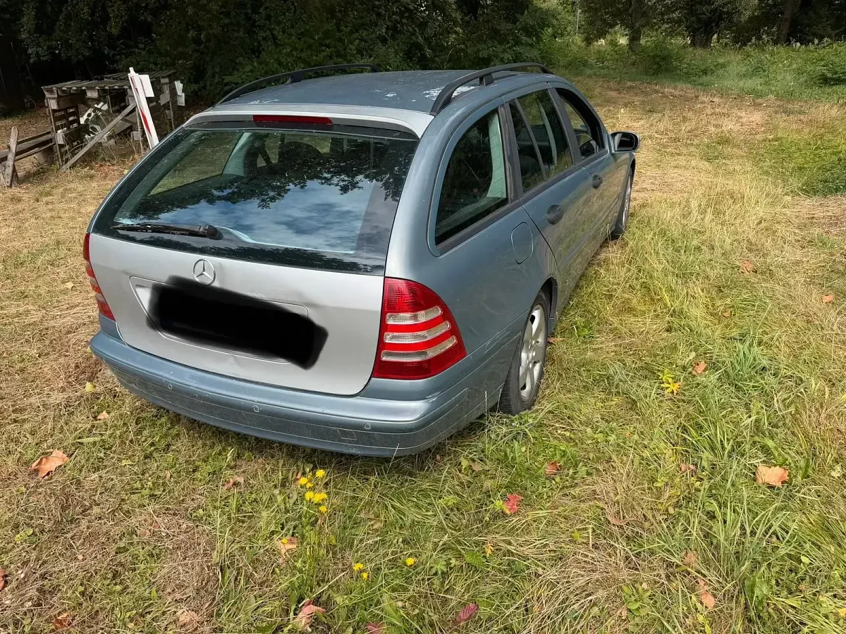 Gebraucht Mercedes C180 143 PS (105 kW) 2004 Grau Kombi