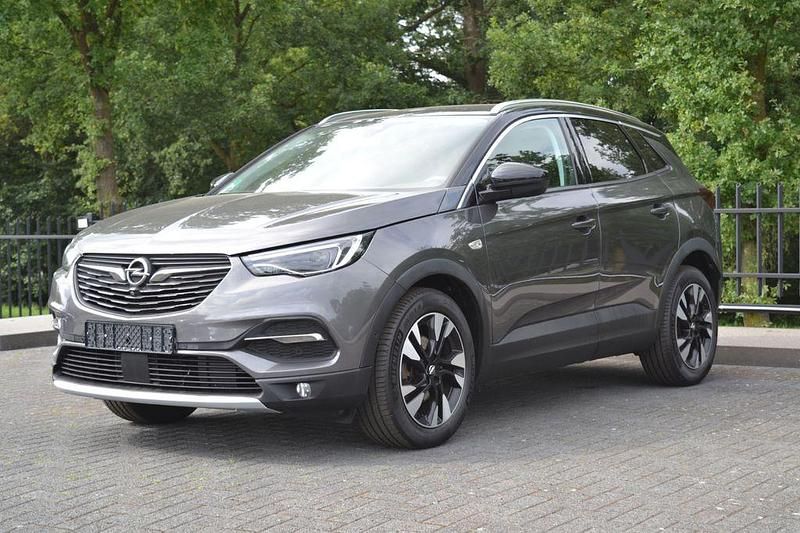 Grau Gebraucht 2019 Opel Grandland X Ultimate SUV | 17.490 € (Fairer Preis) - Bild 1/4