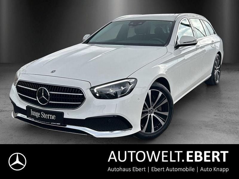 Gebraucht Mercedes E300 211 PS (155 kW) 2022 Weiß Limousine