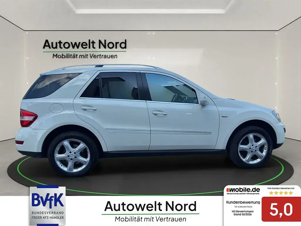 Gebraucht Mercedes ML350 Edition 211 PS (155 kW) 2009 Weiß SUV