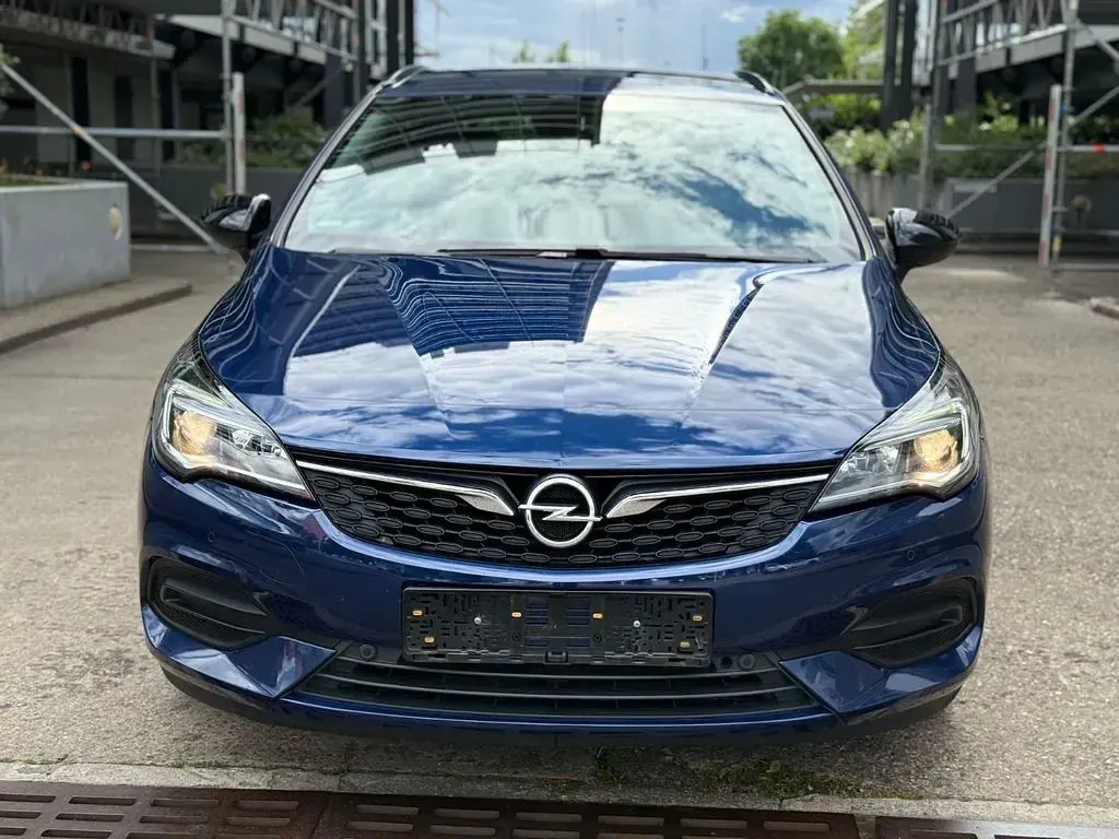 Gebraucht Opel Astra Edition 131 PS (96 kW) 2021 Nautic blue (metallic) Kombi