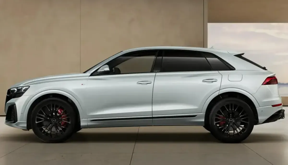 Neu Audi Q8 S-Line 394 PS (289 kW) 2026 Satellitsilber metallic SUV