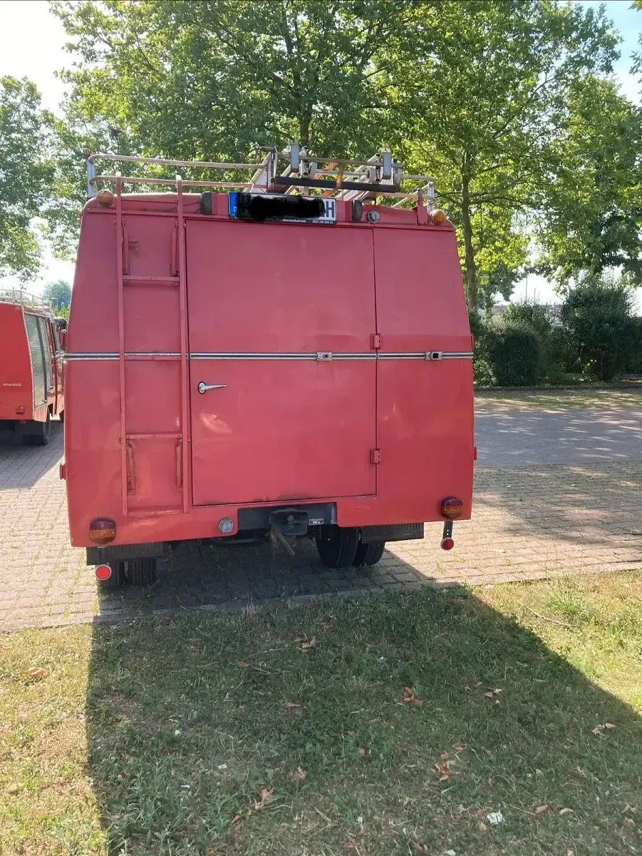 Gebraucht Opel Blitz 80 PS (58 kW) 1968 Rot