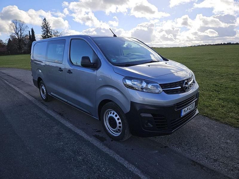 Grau Gebraucht 2019 Opel Vivaro Edition Van | 15.500 € (Superpreis) - Bild 1/4
