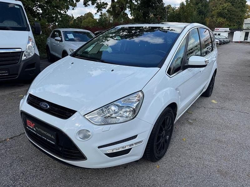 Weiß Gebraucht 2013 Ford S-MAX Trend Van / Kleinbus | 9.500 € (Fairer Preis) - Bild 1/4