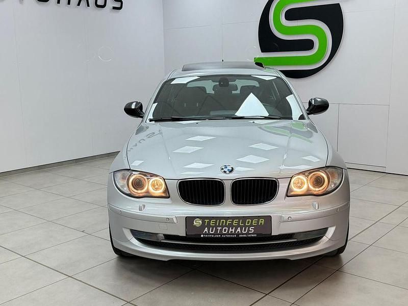Gebraucht BMW 120 Advantage 177 PS (130 kW) 2010 Silber Kleinwagen