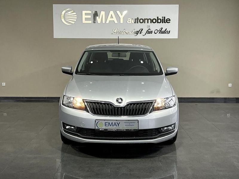 Gebraucht Skoda Rapid Cool Edition 95 PS (69 kW) 2018 Silber Kleinwagen