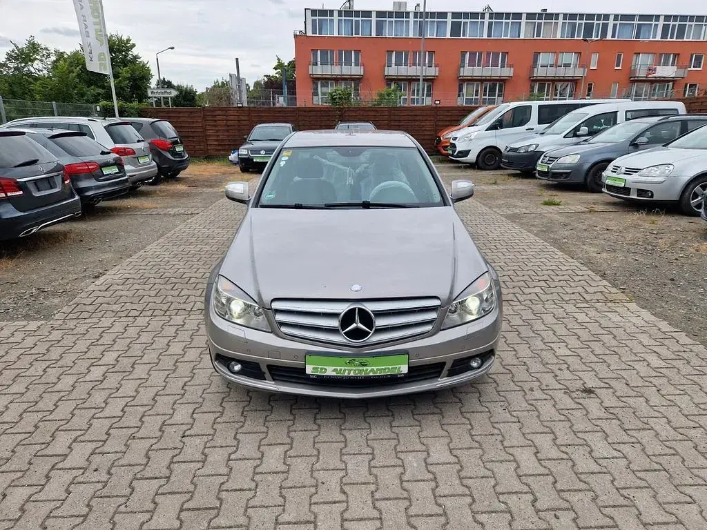 Gebraucht Mercedes C320 224 PS (164 kW) 2007 Silber Limousine