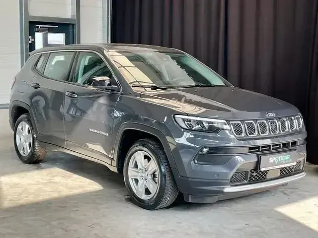 Gebraucht Jeep Compass Altitude 131 PS (96 kW) 2025 Grau SUV