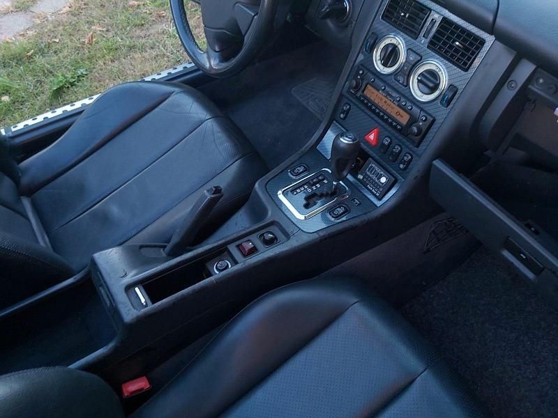 Grau Gebraucht 1998 Mercedes SLK200 Cabrio | 3.250 € (Superpreis) - Bild 1/4