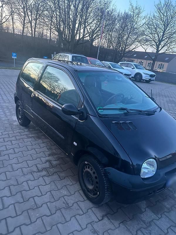 Second-hand Renault Twingo 58 CP (42 kW) 2006 Negru Hatchback