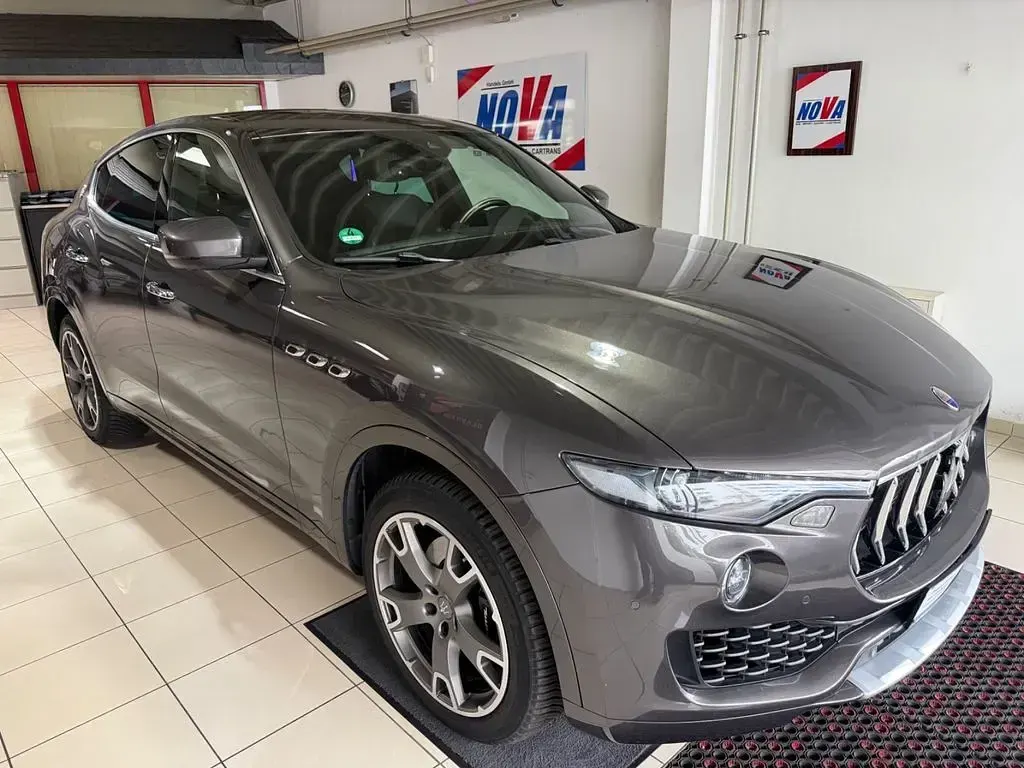Gebraucht Maserati Levante 275 PS (202 kW) 2016 Braun SUV