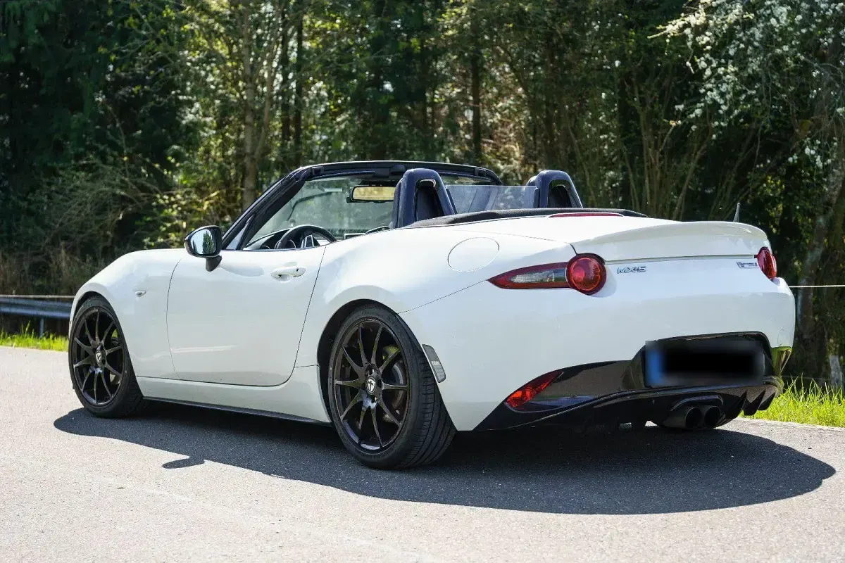Używany Mazda MX5 160 KM (117 kW) 2016 Biały Kabriolet