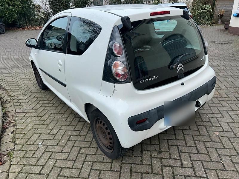 Gebraucht Citroën C1 68 PS (50 kW) 2012 Weiß Kleinwagen
